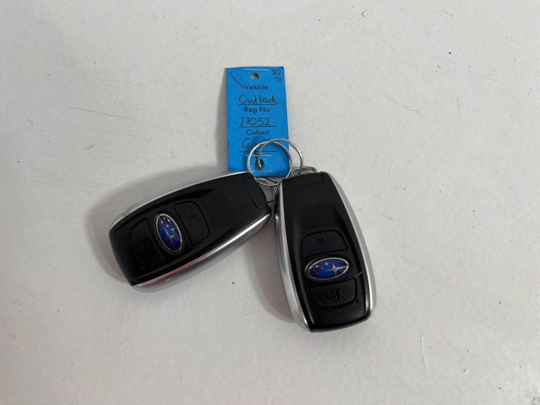 Photo '22' of Subaru Outback