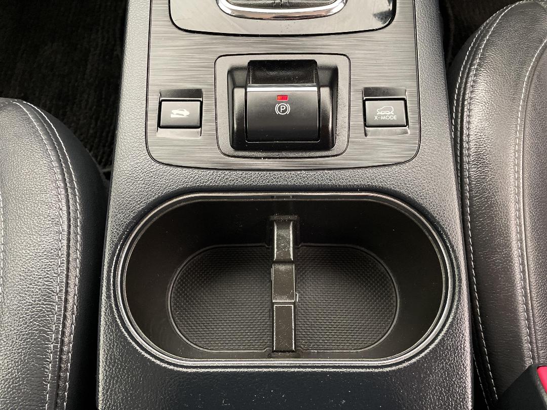 Photo '23' of Subaru Outback