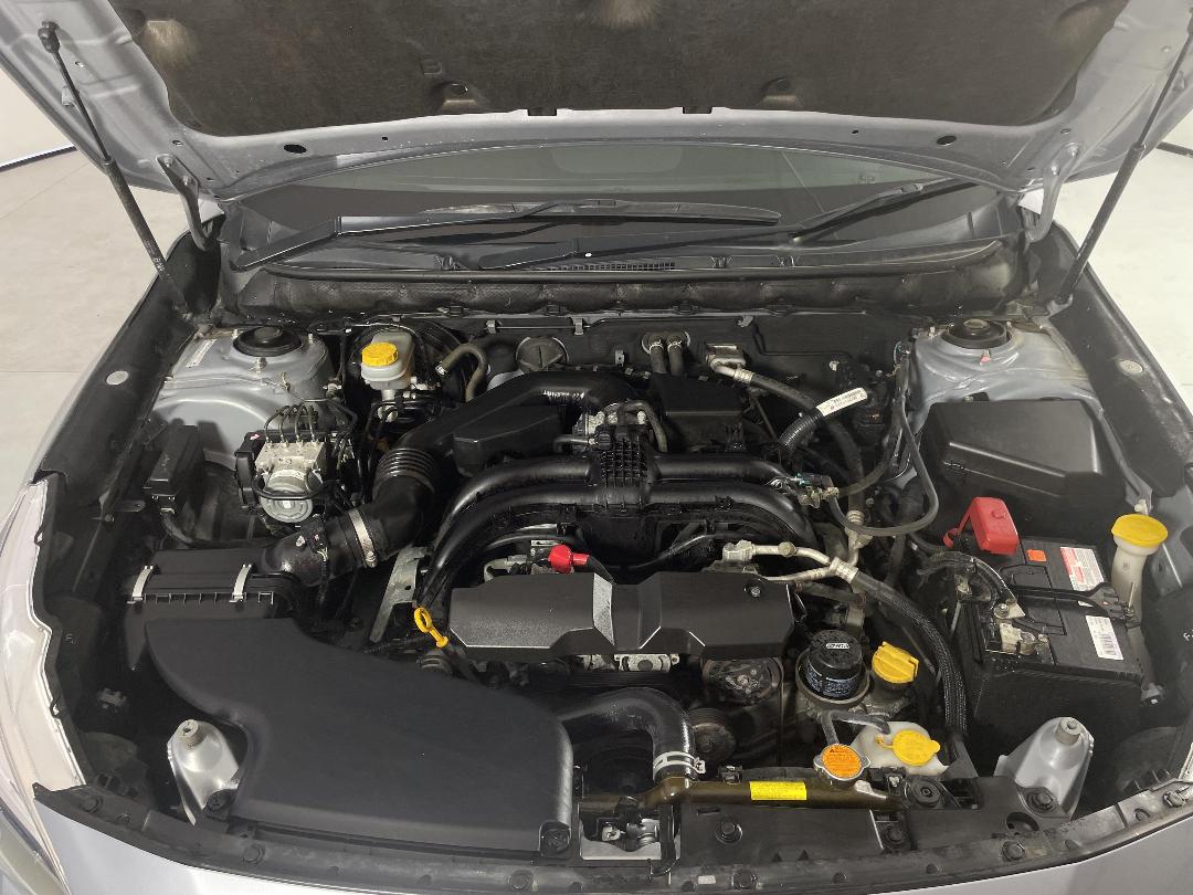 Photo '13' of Subaru Outback