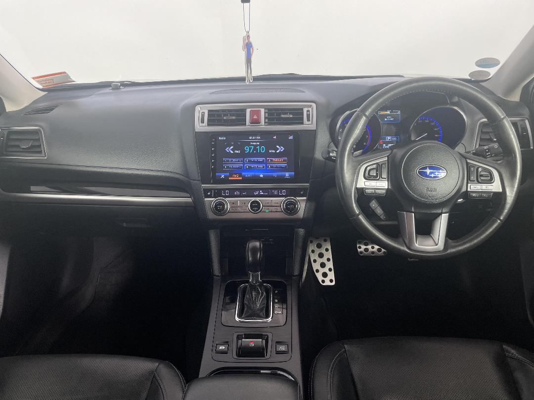 Photo '17' of Subaru Outback