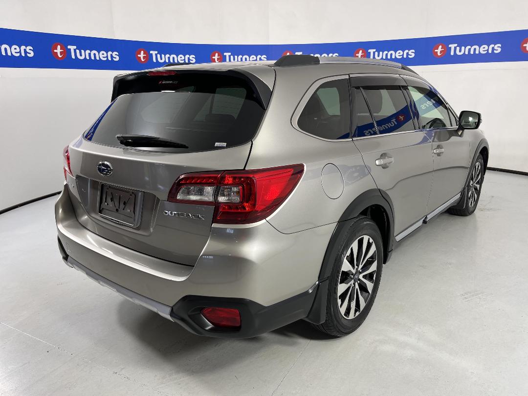 Photo '7' of Subaru Outback Photo '7' of Subaru Outback