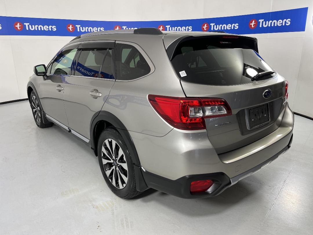 Photo '5' of Subaru Outback Photo '5' of Subaru Outback