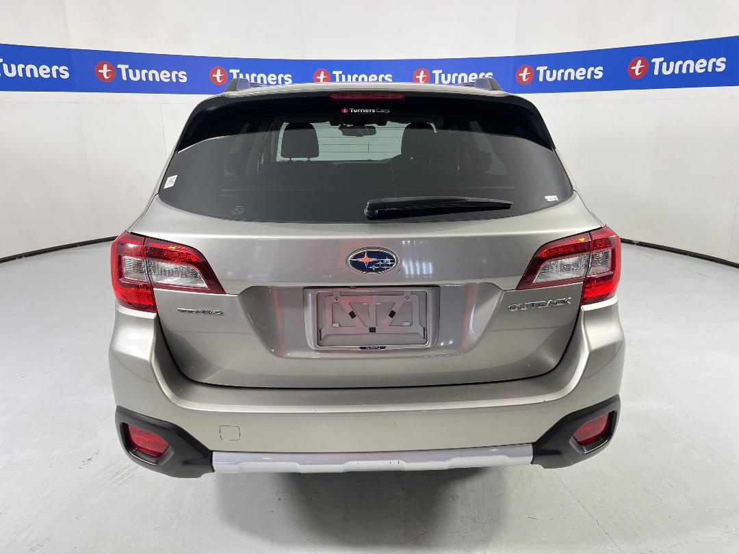 Photo '6' of Subaru Outback Photo '6' of Subaru Outback