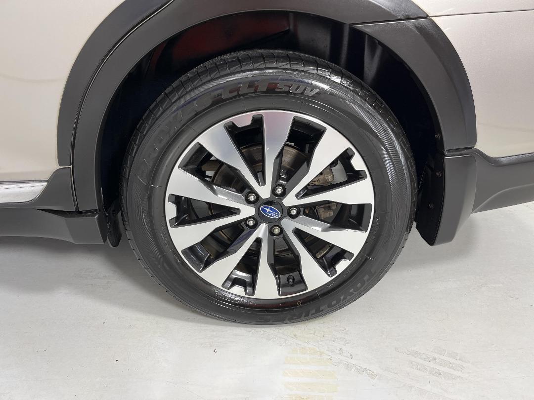 Photo '11' of Subaru Outback Photo '11' of Subaru Outback