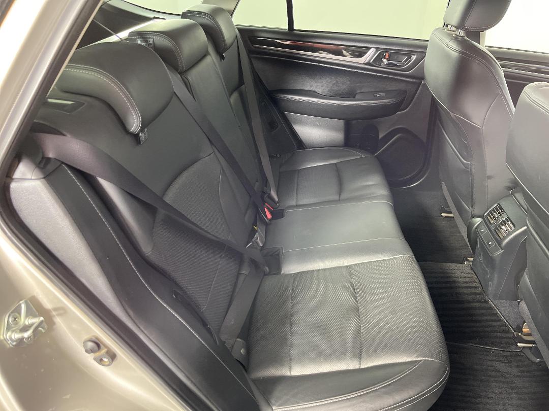 Photo '20' of Subaru Outback Photo '20' of Subaru Outback