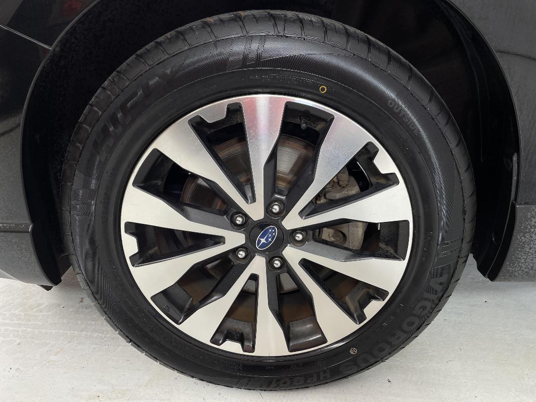 Photo '10' of Subaru Outback Photo '10' of Subaru Outback