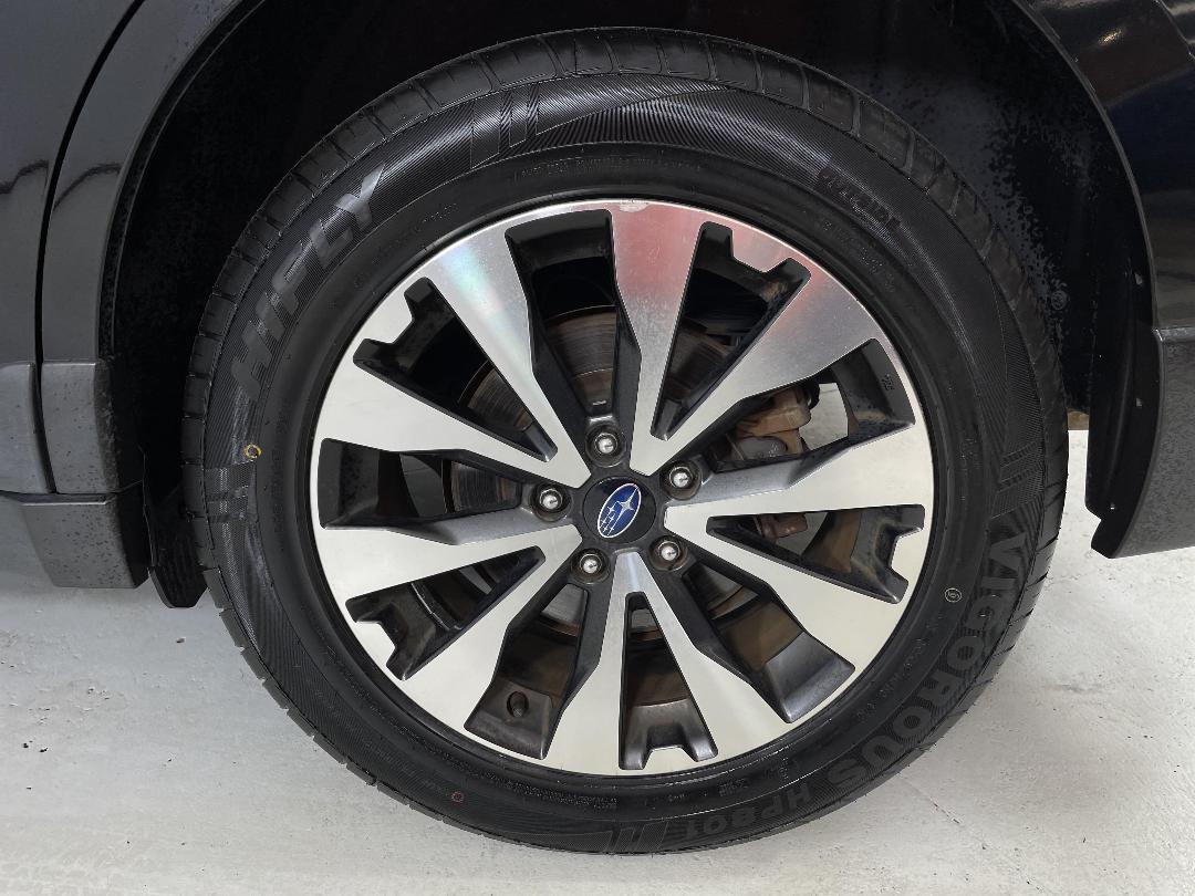 Photo '11' of Subaru Outback Photo '11' of Subaru Outback