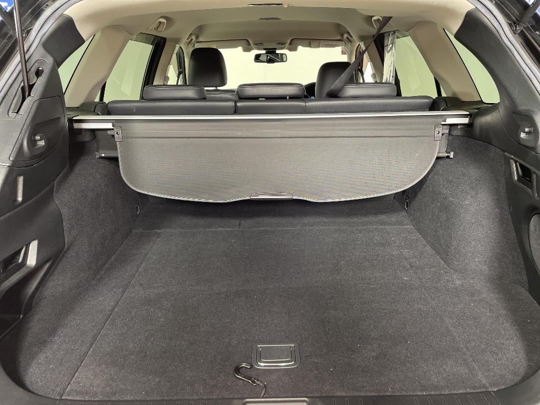 Photo '14' of Subaru Outback Photo '14' of Subaru Outback