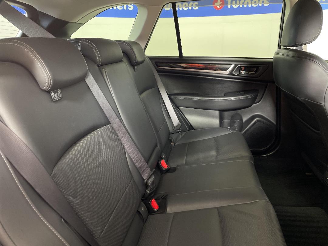 Photo '20' of Subaru Outback Photo '20' of Subaru Outback