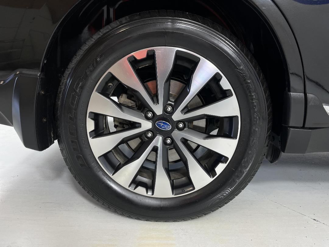 Photo '12' of Subaru Outback