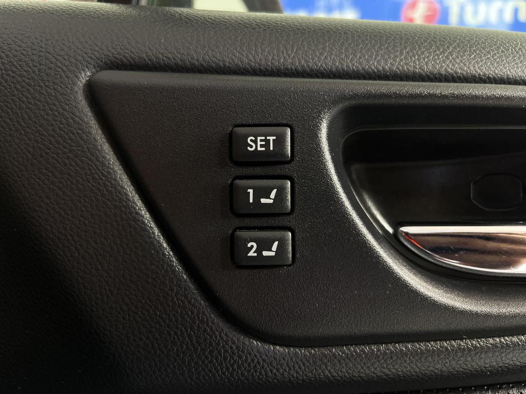 Photo '29' of Subaru Outback