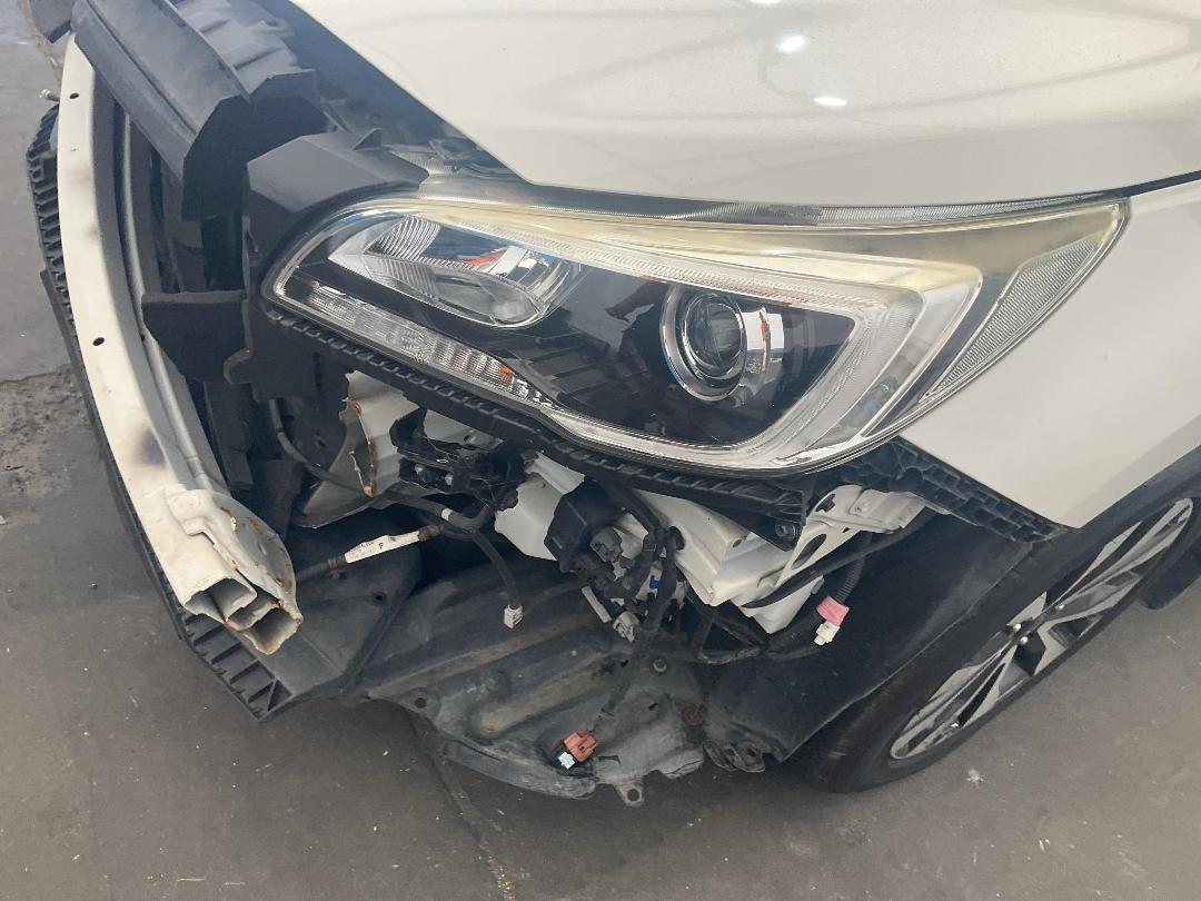 Photo '8' of Subaru Outback Premium