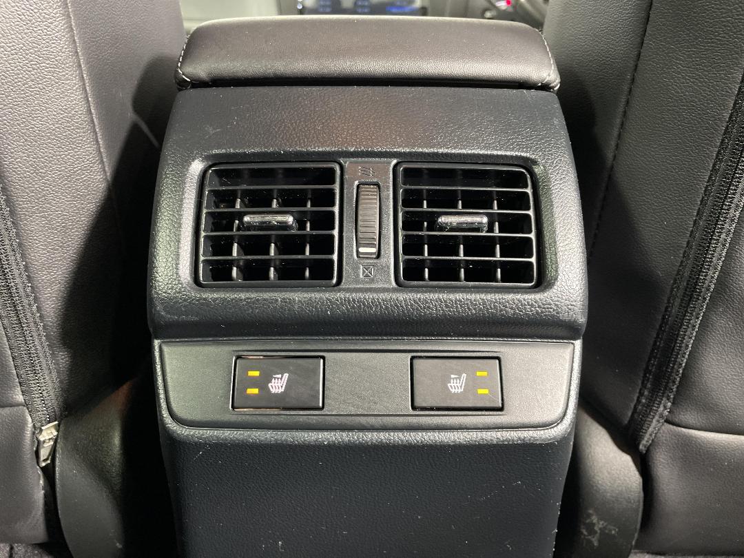 Photo '34' of Subaru Outback Photo '34' of Subaru Outback