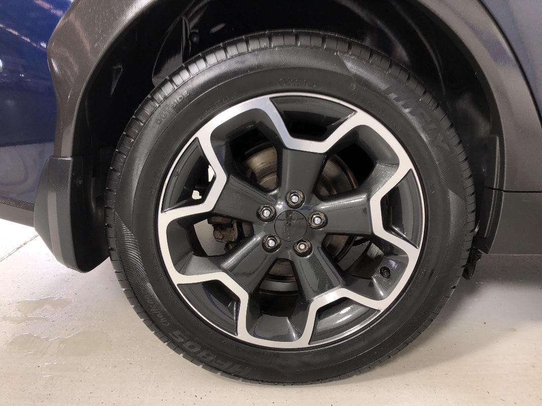 Photo '12' of Subaru XV