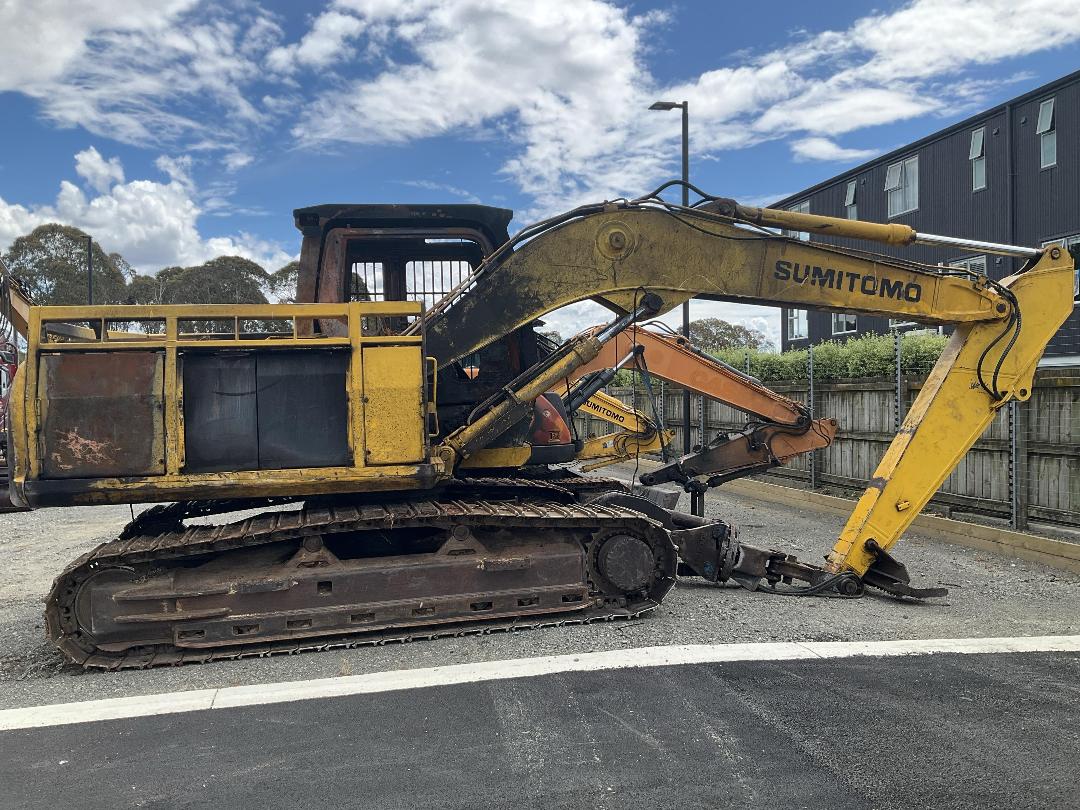 Photo '3' of Sumitomo SH210LC-5 Excavator