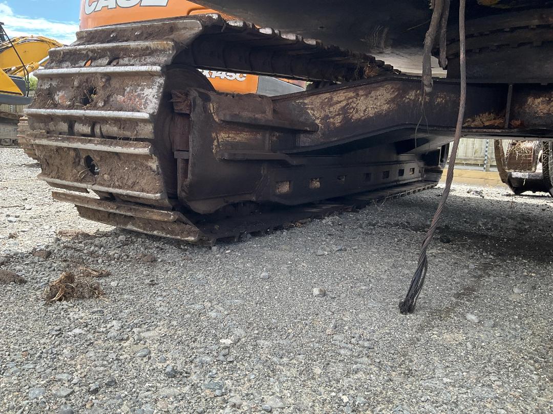 Photo '14' of Sumitomo SH210LC-5 Excavator