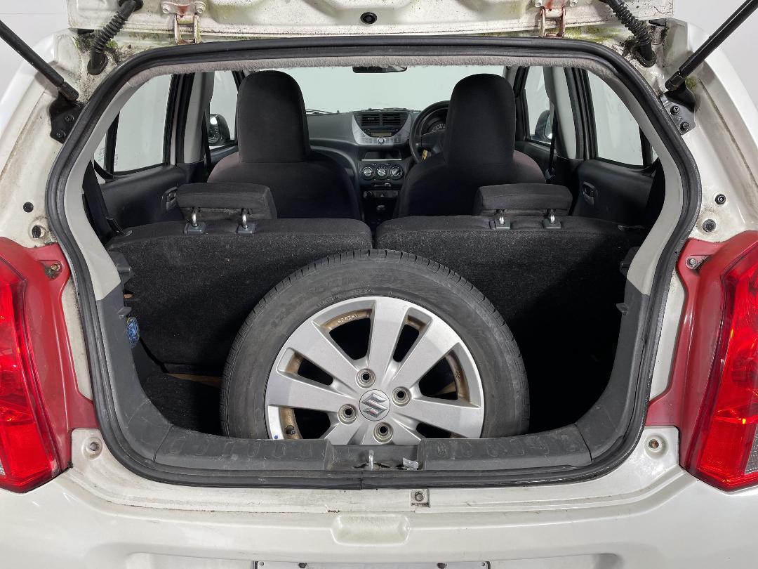 Photo '12' of Suzuki Alto GLX Photo '12' of Suzuki Alto GLX