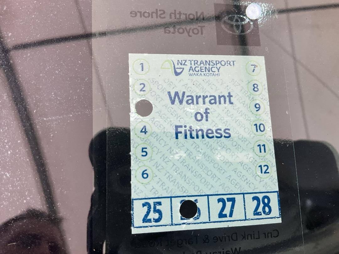 Photo '25' of Suzuki Alto Glxa