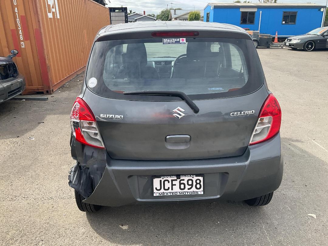 Photo '5' of Suzuki Celerio GLX Photo '5' of Suzuki Celerio GLX