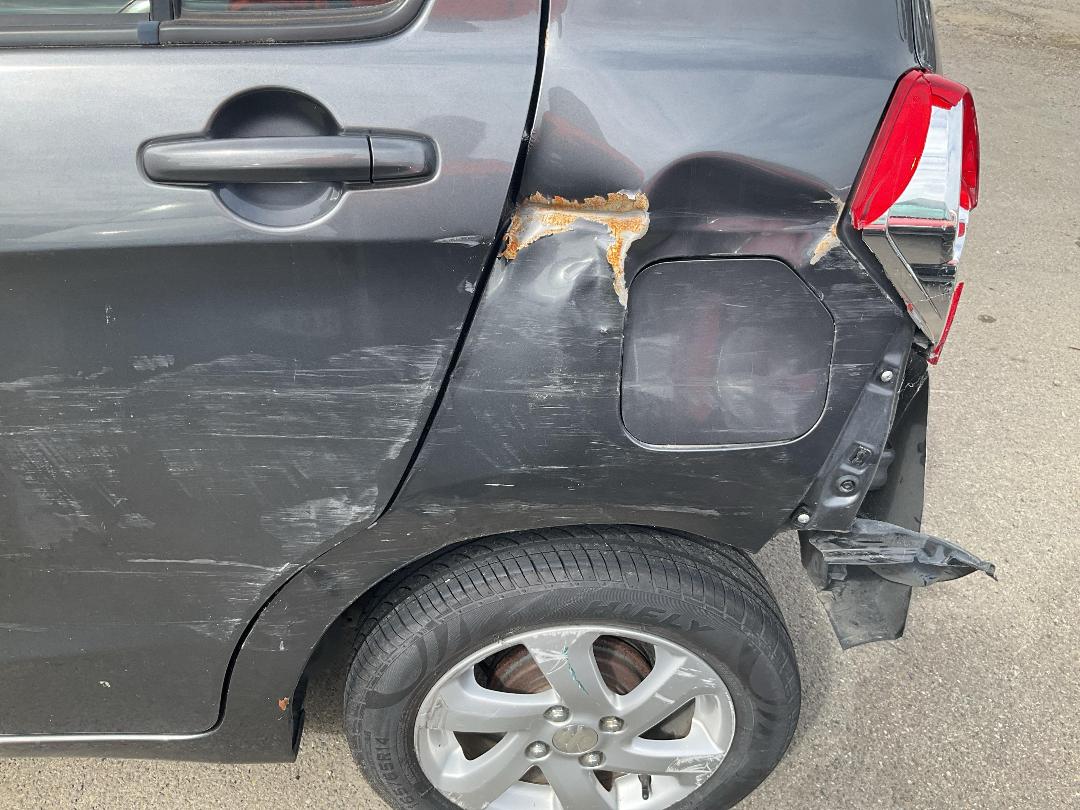 Photo '8' of Suzuki Celerio GLX Photo '8' of Suzuki Celerio GLX