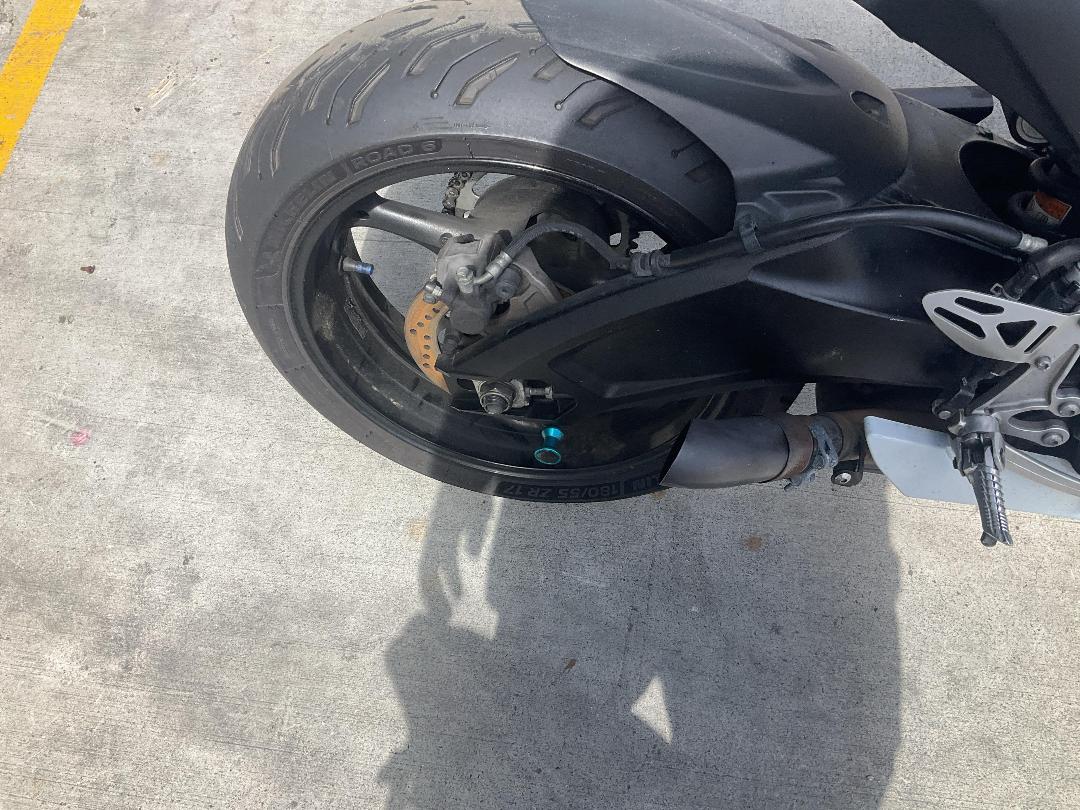 Photo '24' of Suzuki GSX-R600 no submodel Photo '24' of Suzuki GSX-R600 no submodel