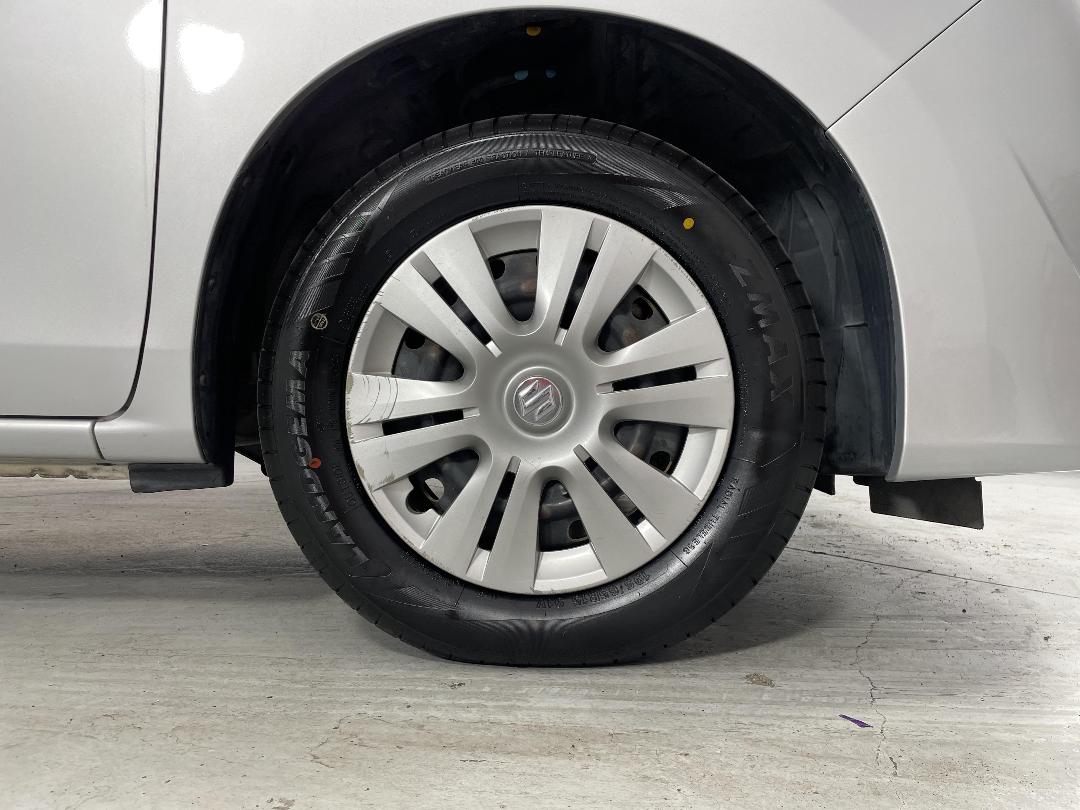 Photo '9' of Suzuki Landy Photo '9' of Suzuki Landy