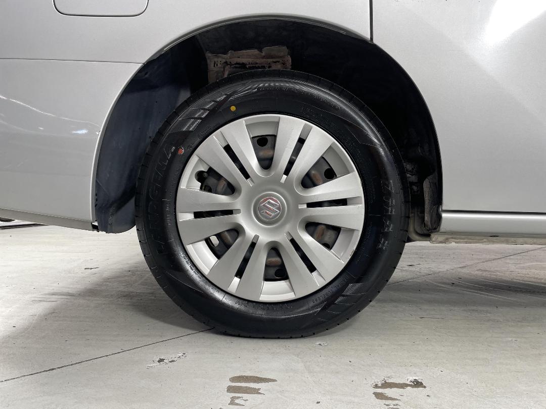 Photo '12' of Suzuki Landy Photo '12' of Suzuki Landy