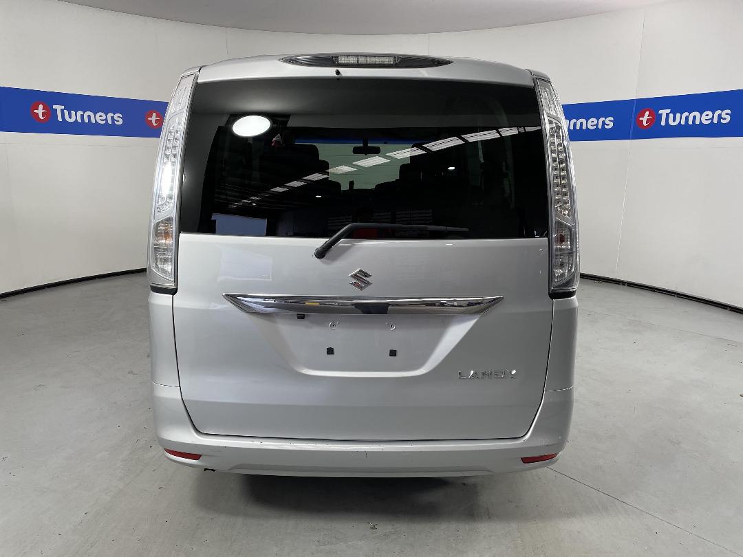 Photo '6' of Suzuki Landy Photo '6' of Suzuki Landy