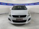 Thumbnail '2' of Suzuki Swift