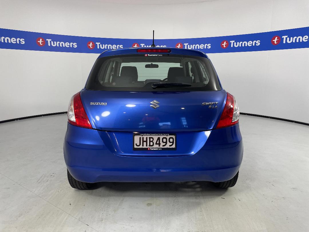 Photo '6' of Suzuki Swift