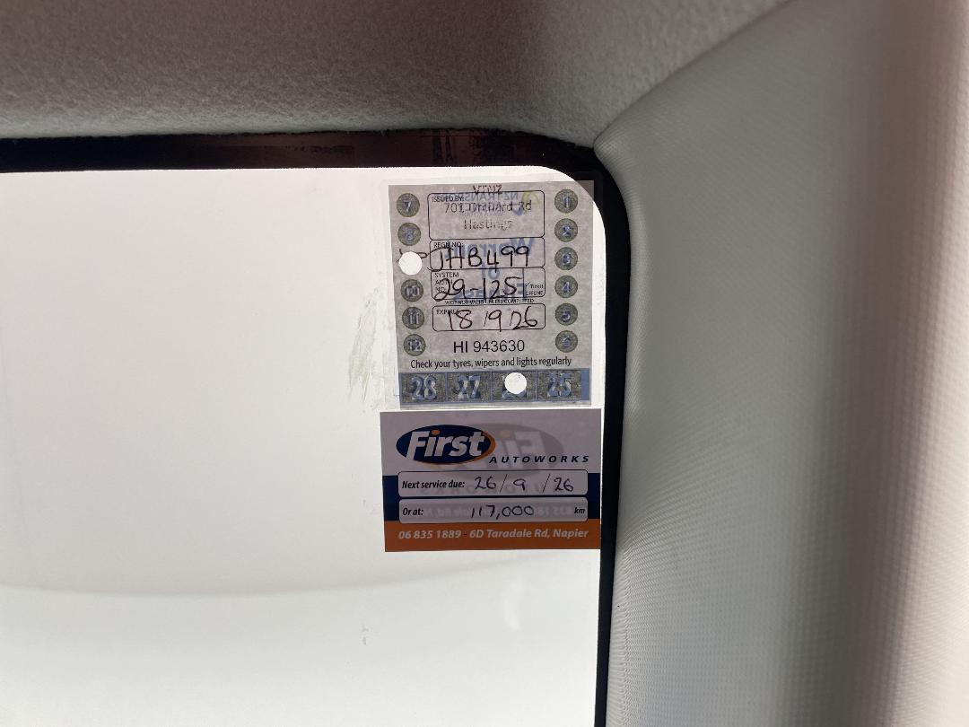 Photo '25' of Suzuki Swift