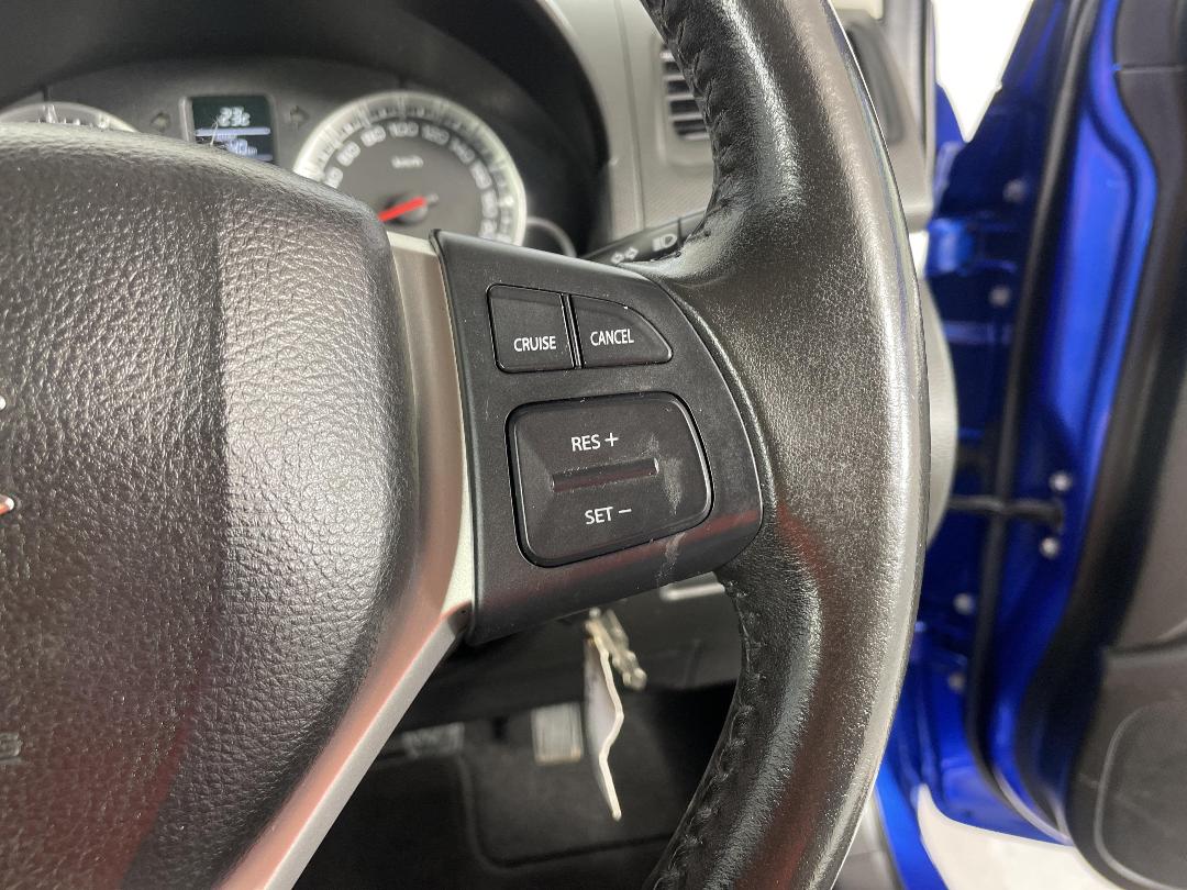 Photo '24' of Suzuki Swift