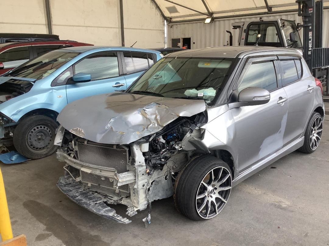 Photo '2' of Suzuki Swift Photo '2' of Suzuki Swift