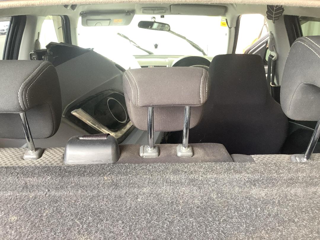 Photo '13' of Suzuki Swift Photo '13' of Suzuki Swift