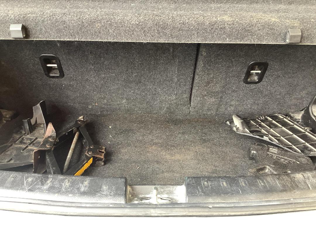 Photo '12' of Suzuki Swift Photo '12' of Suzuki Swift