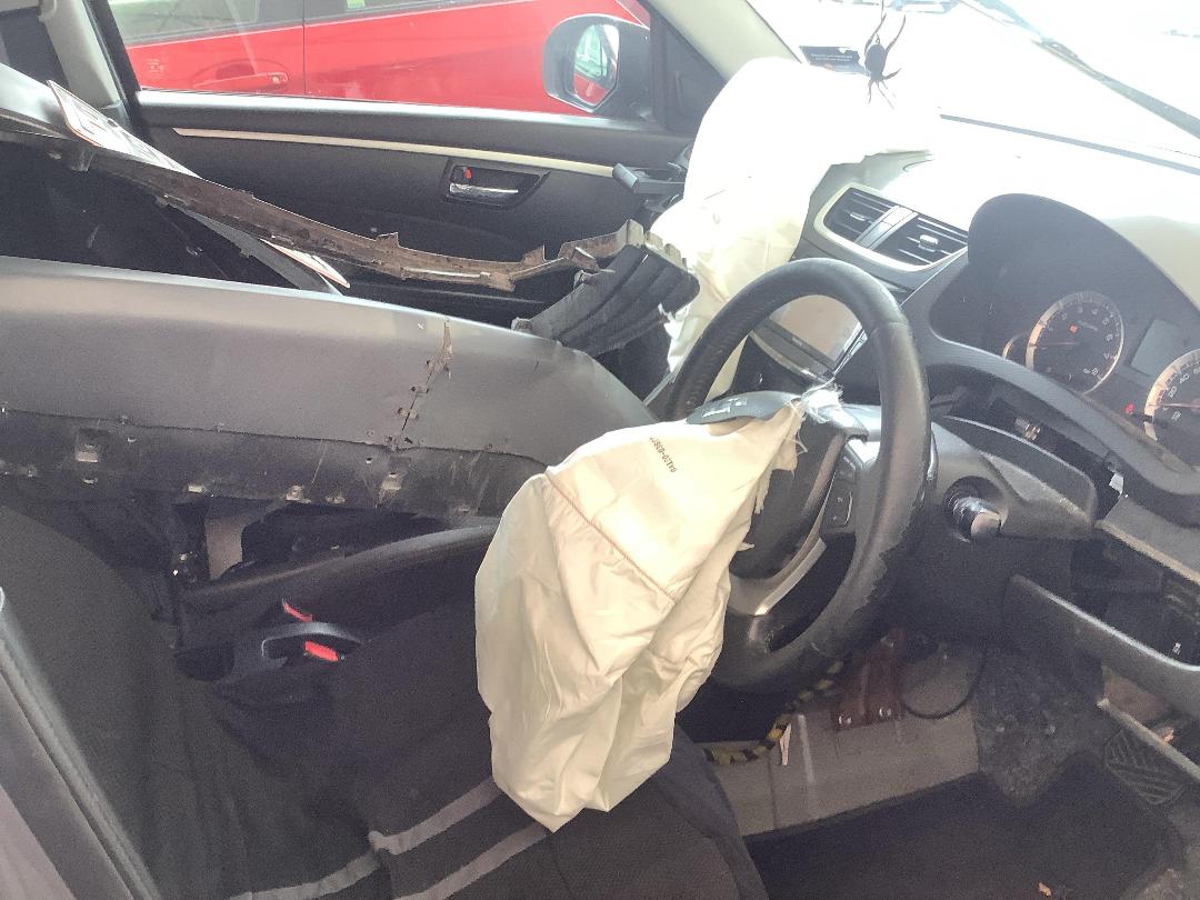 Photo '16' of Suzuki Swift Photo '16' of Suzuki Swift