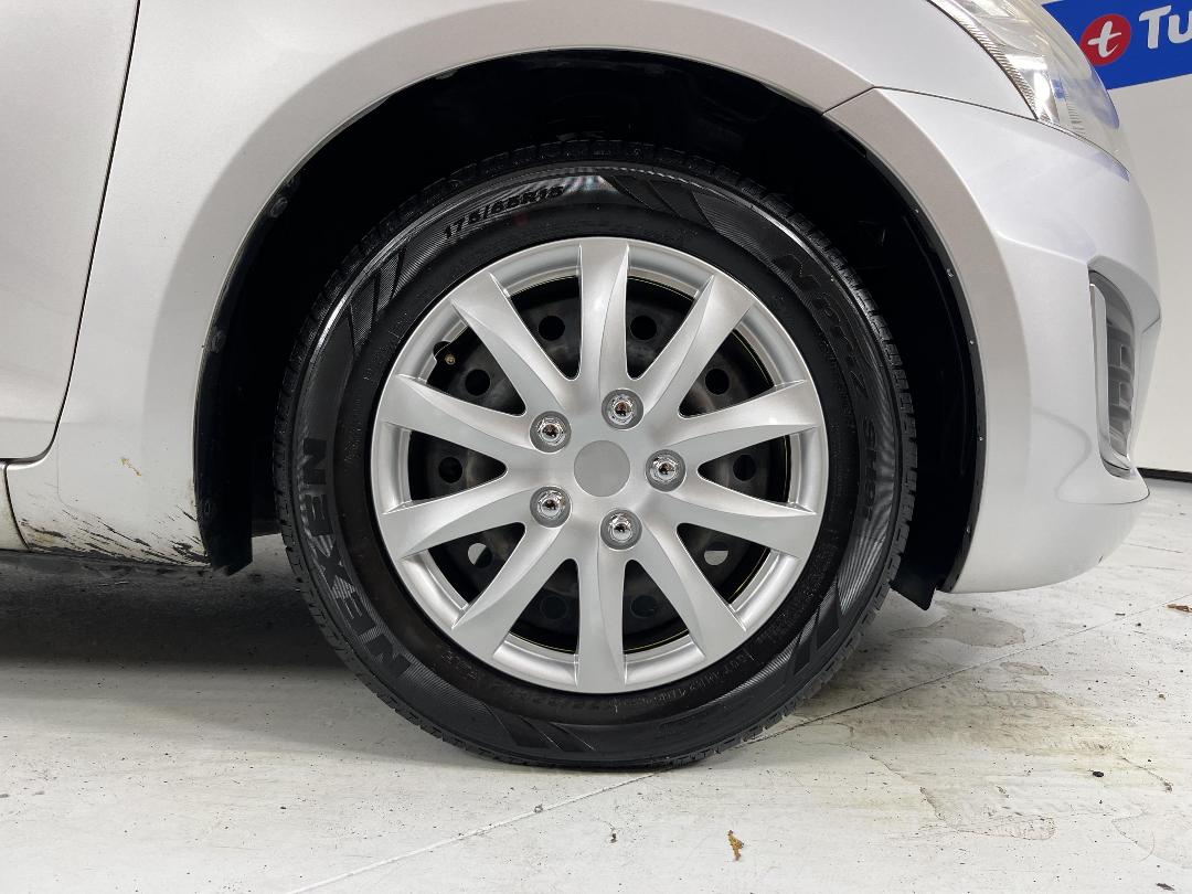 Photo '9' of Suzuki Swift