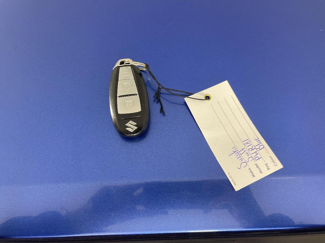 Photo '22' of Suzuki Swift