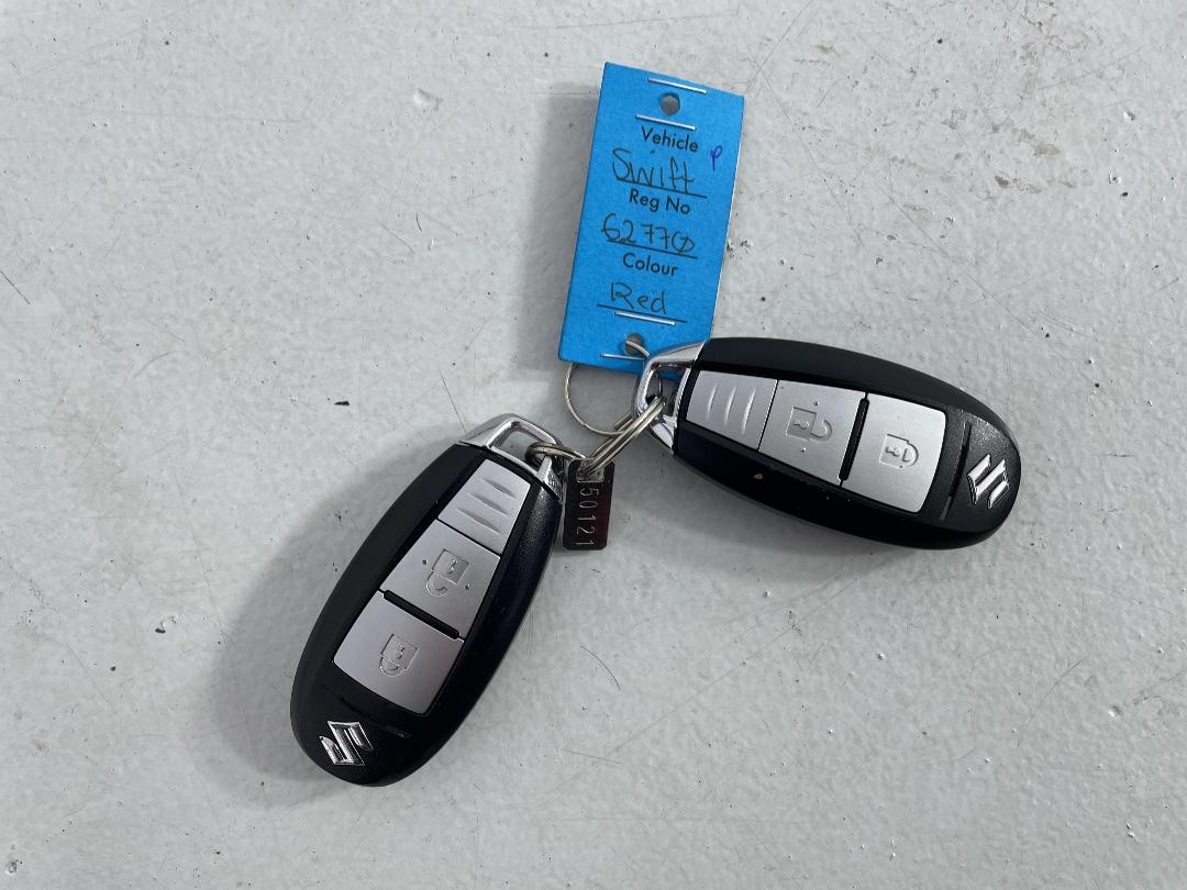 Photo '22' of Suzuki Swift