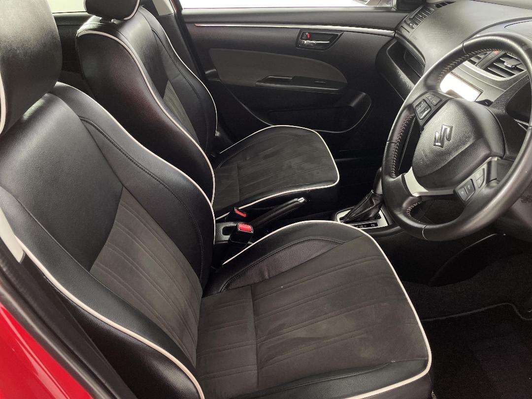 Photo '16' of Suzuki Swift