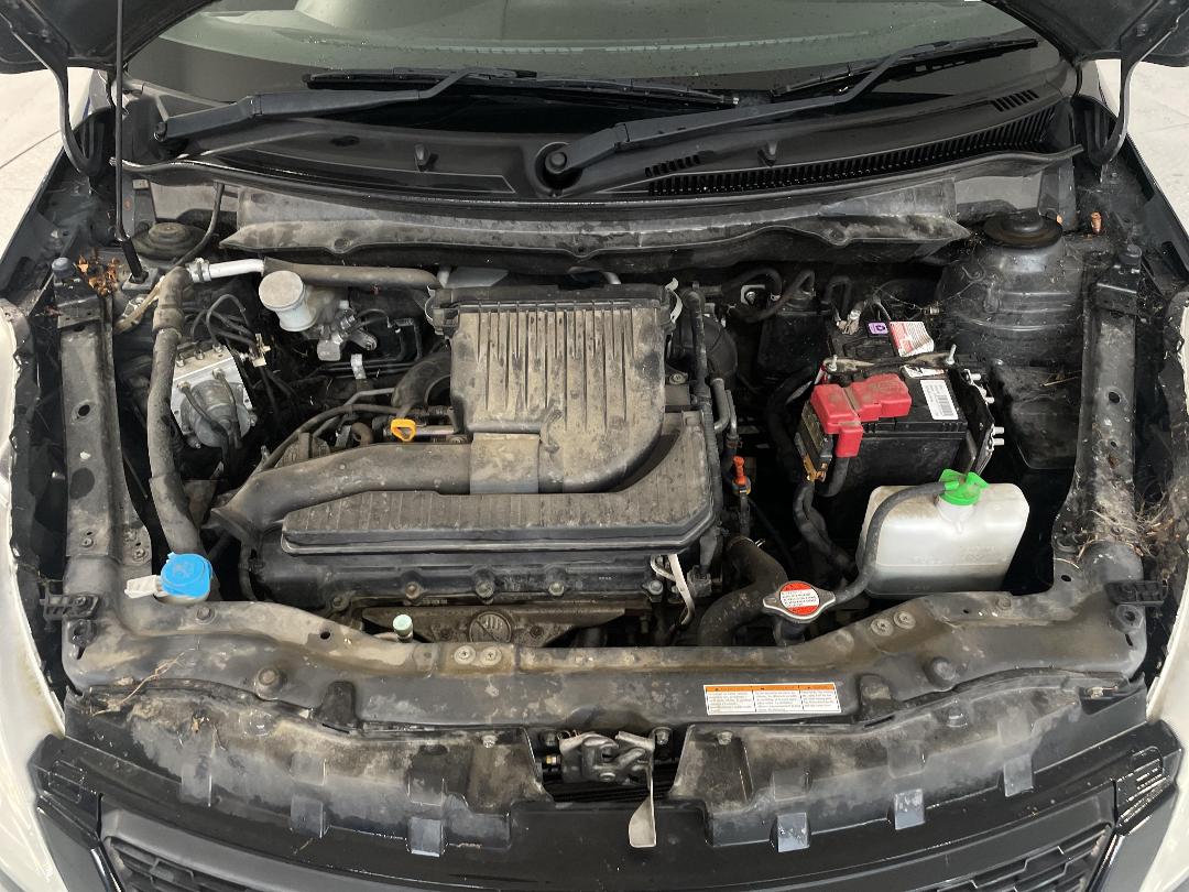 Photo '13' of Suzuki Swift Photo '13' of Suzuki Swift