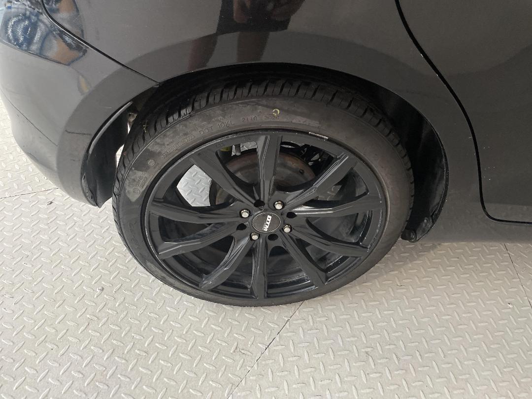 Photo '12' of Suzuki Swift Photo '12' of Suzuki Swift