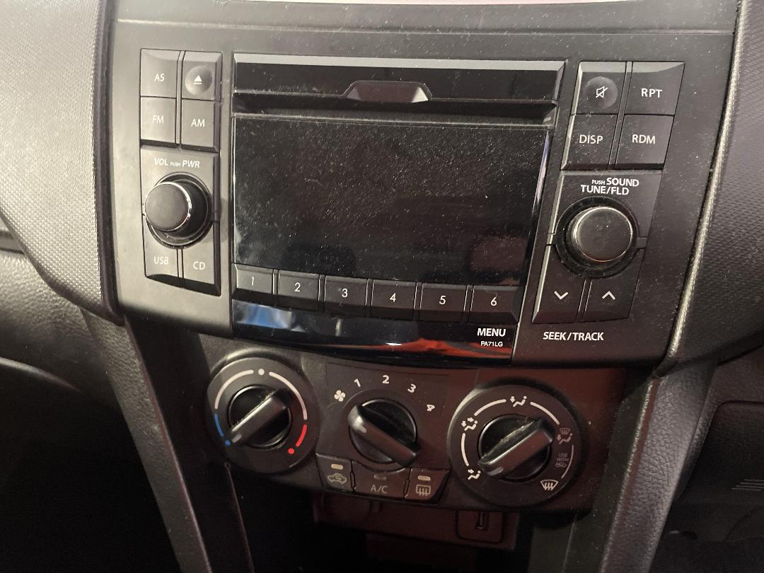 Photo '26' of Suzuki Swift Photo '26' of Suzuki Swift