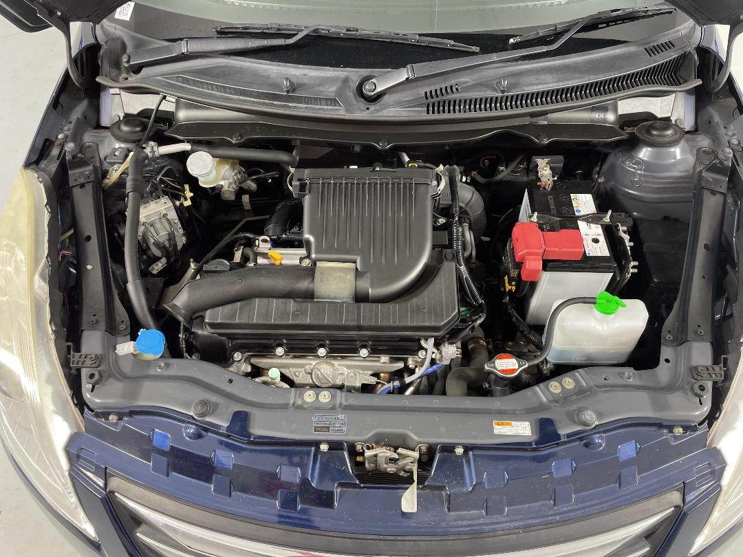 Photo '13' of Suzuki Swift