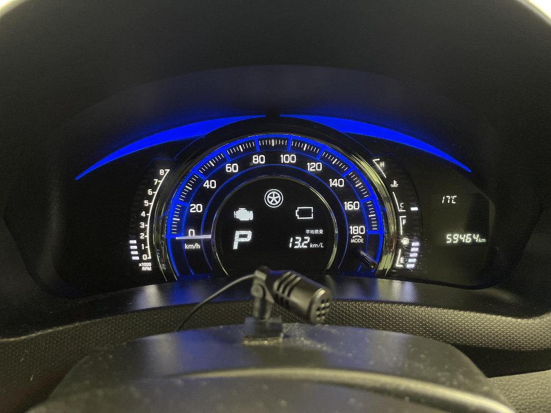 Photo '21' of Suzuki Swift