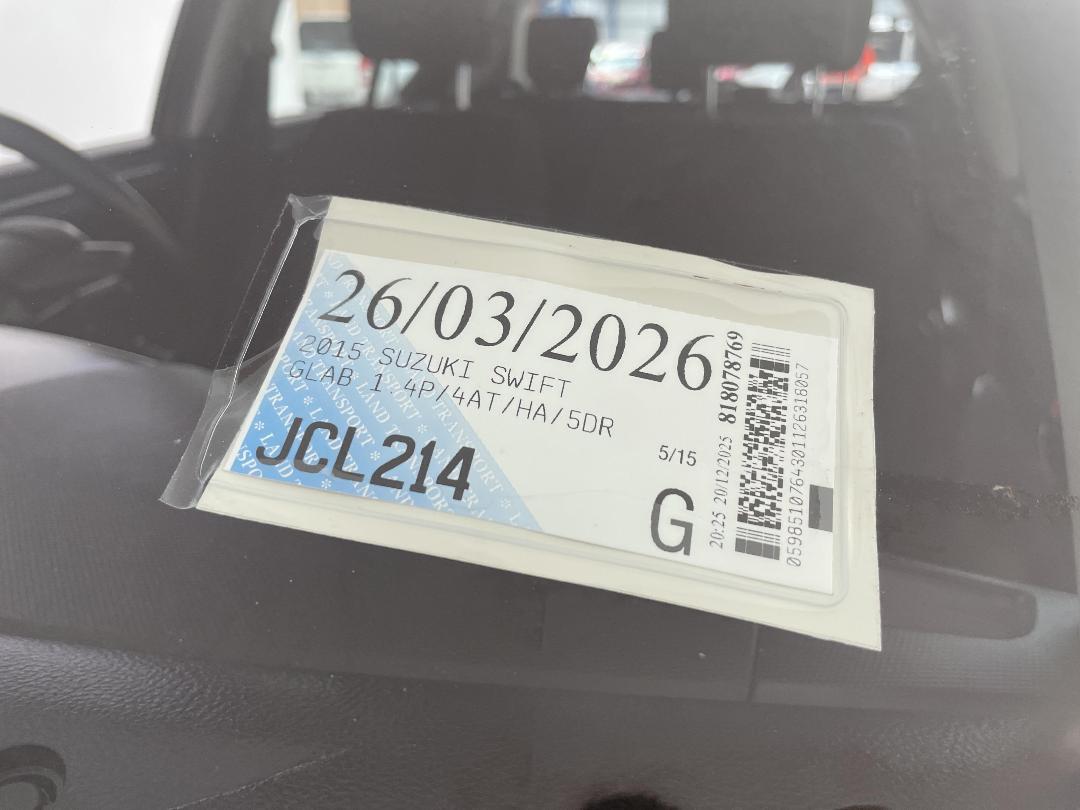 Photo '31' of Suzuki Swift