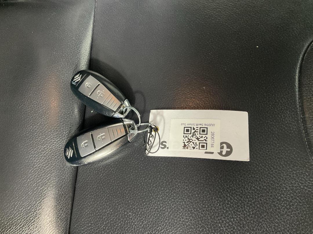 Photo '22' of Suzuki Swift