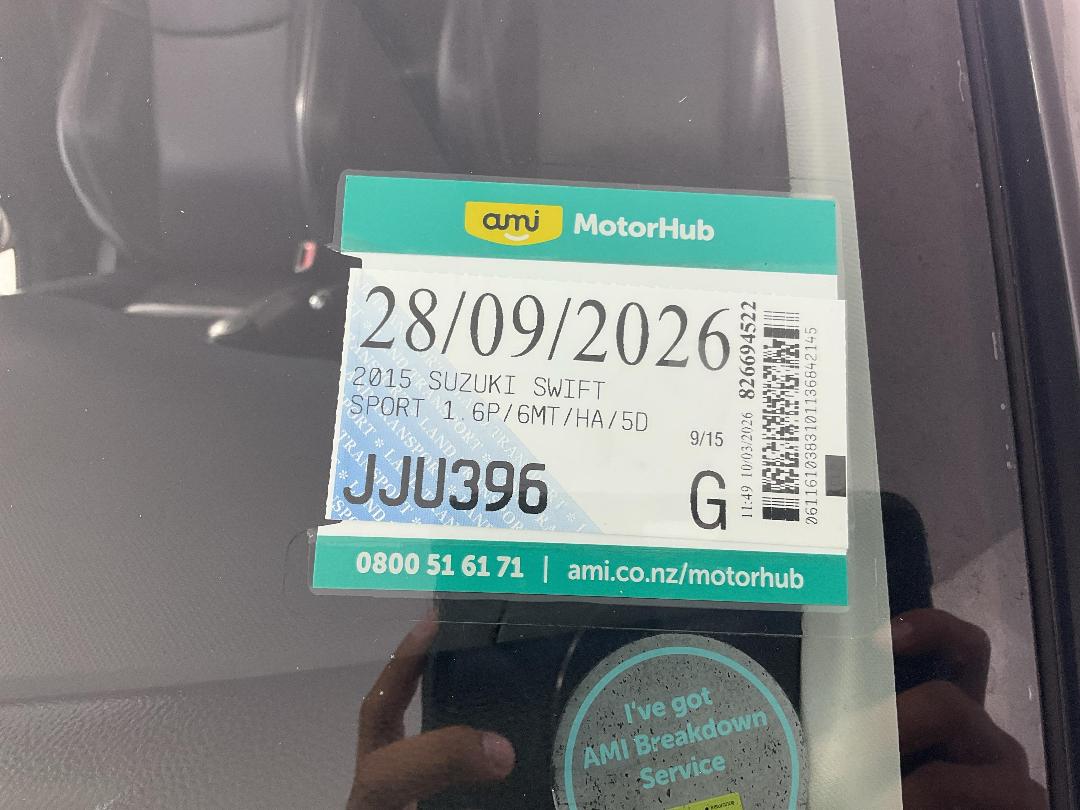 Photo '25' of Suzuki Swift