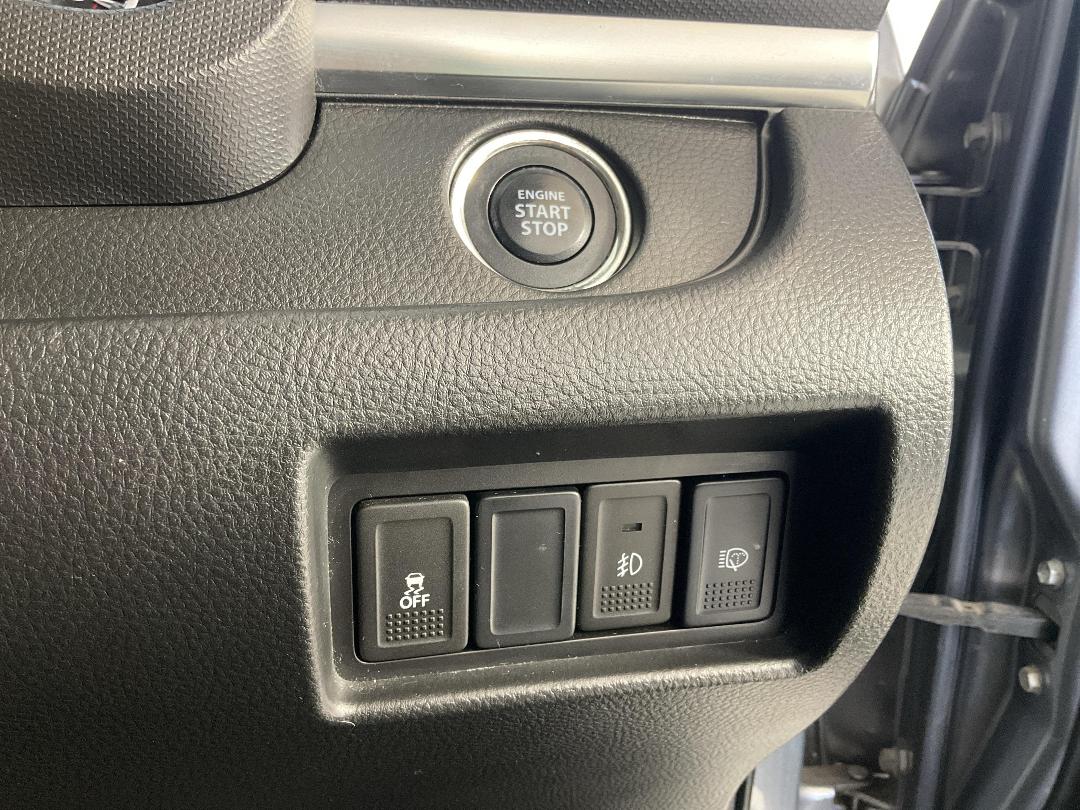 Photo '28' of Suzuki Swift