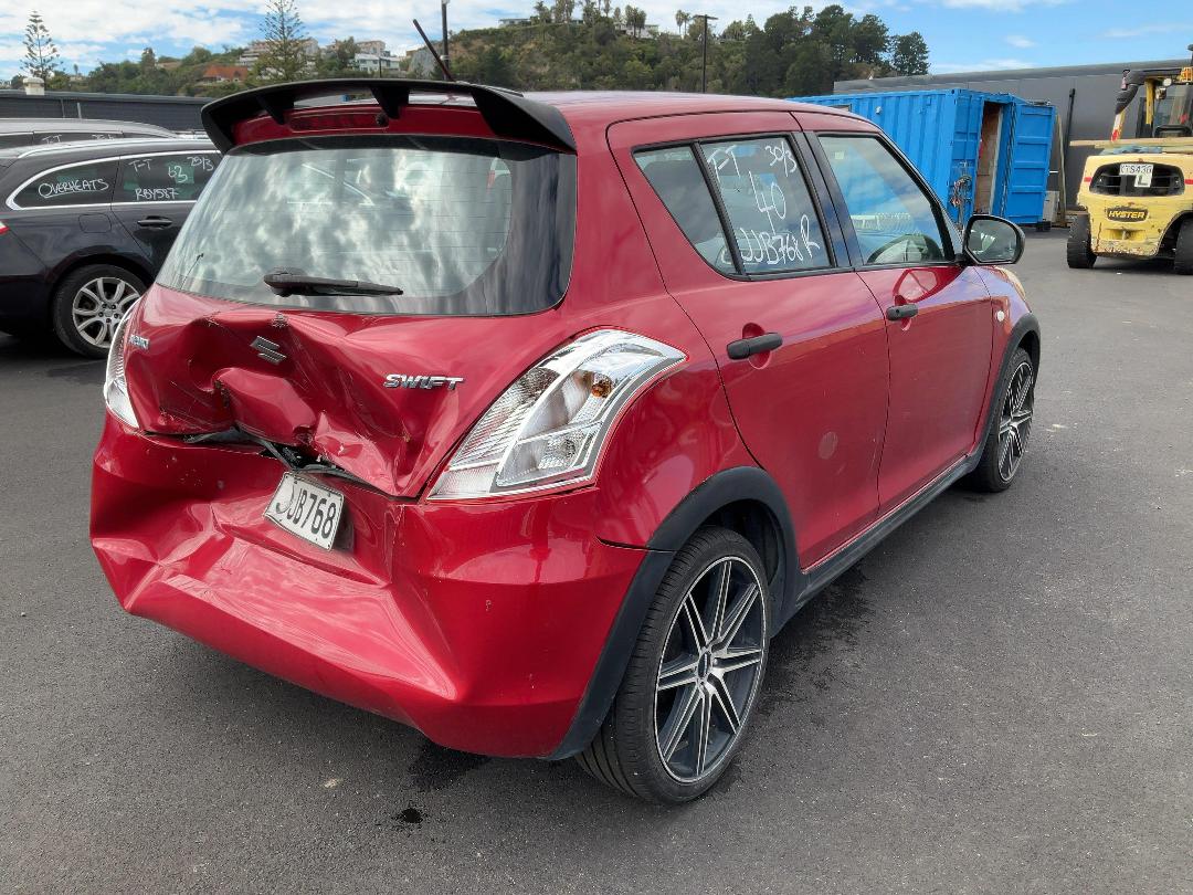 Photo '2' of Suzuki Swift Glab